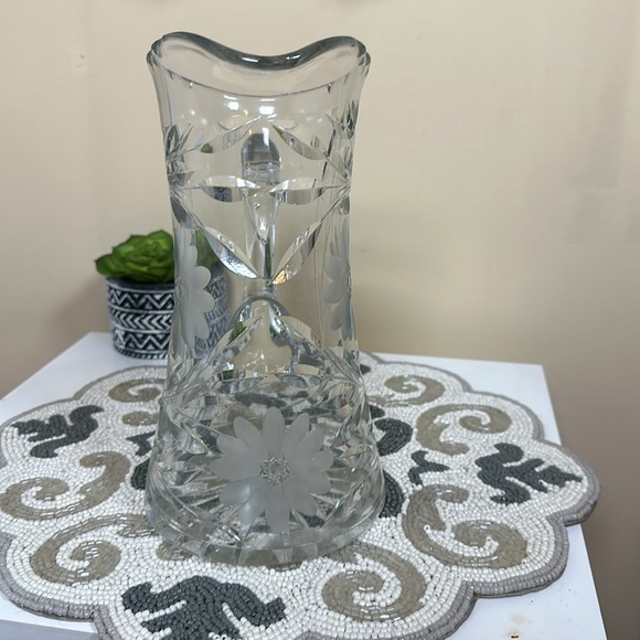 Vintage crystal cut glass pitcherprisim - Picture 5 of 7